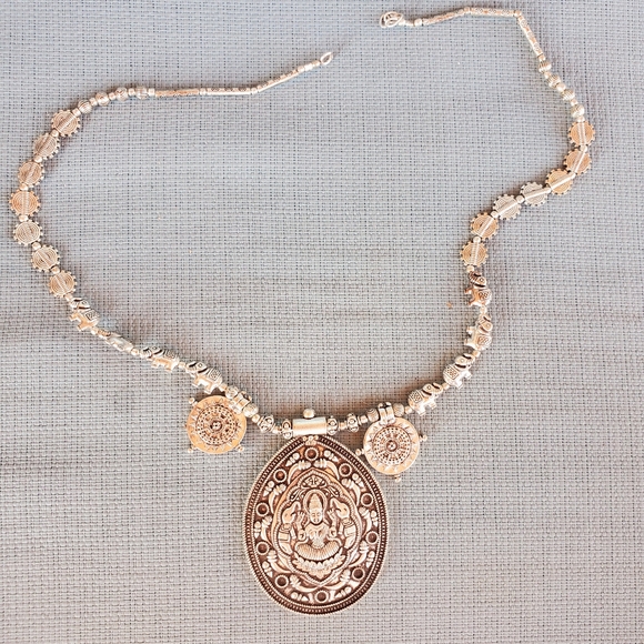 New Powerful Lakshmi Silver Statement Necklace. - Picture 6 of 11